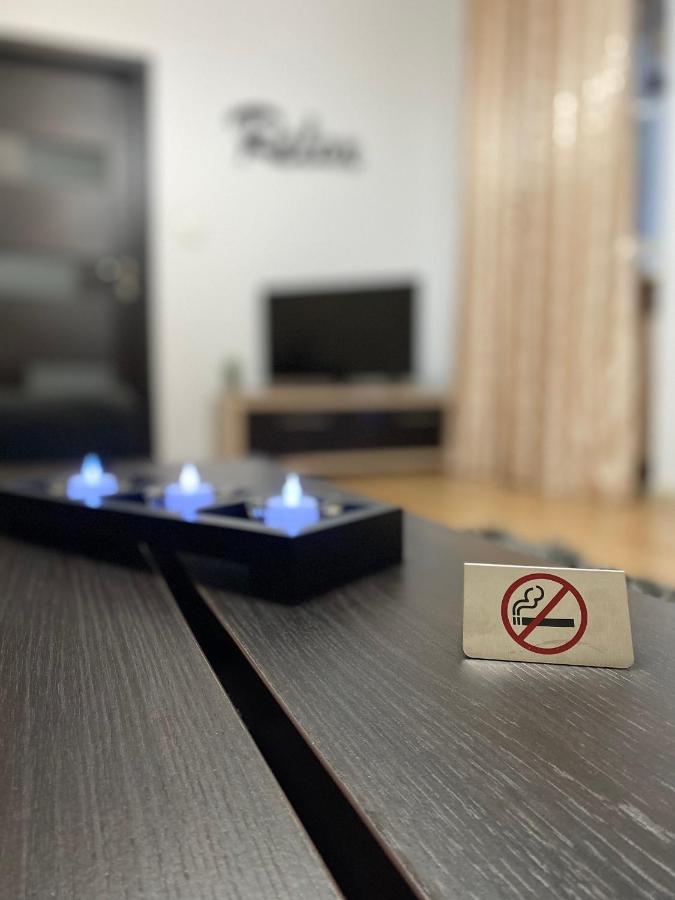 Ada'S Luxury Apartament&Studio - Old City Brasov Bagian luar foto