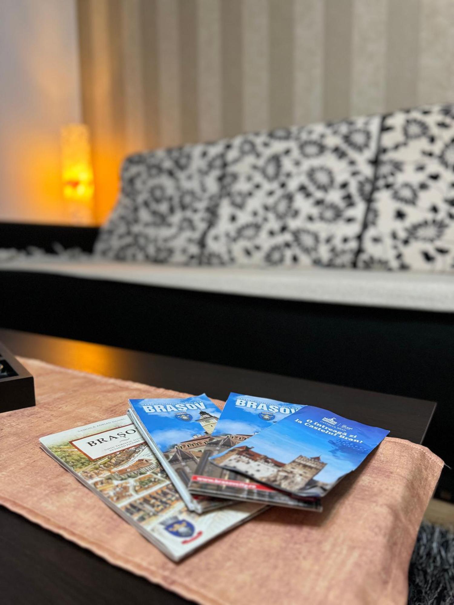 Ada'S Luxury Apartament&Studio - Old City Brasov Bagian luar foto