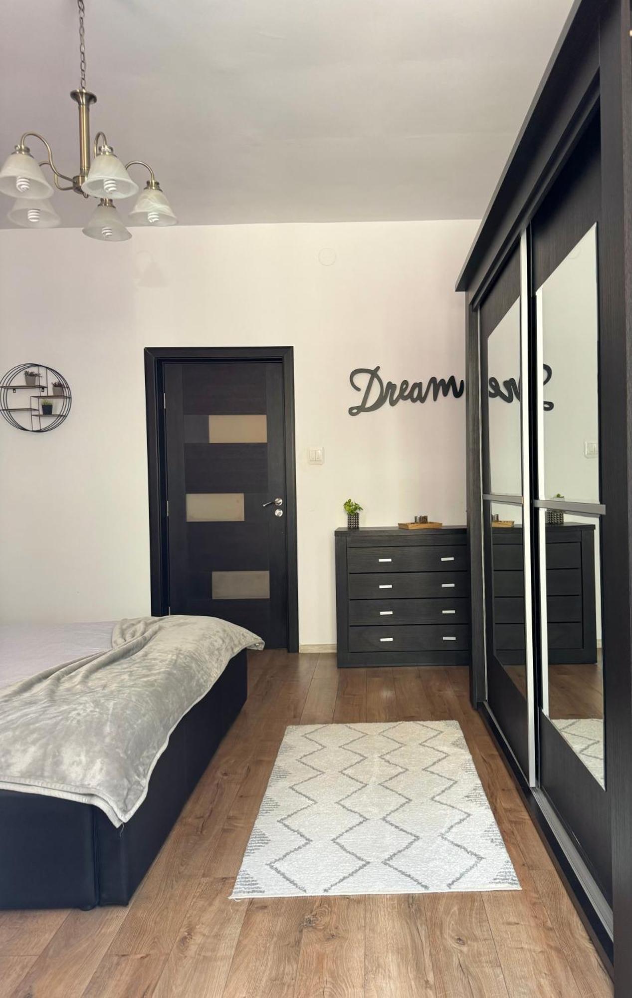 Ada'S Luxury Apartament&Studio - Old City Brasov Bagian luar foto
